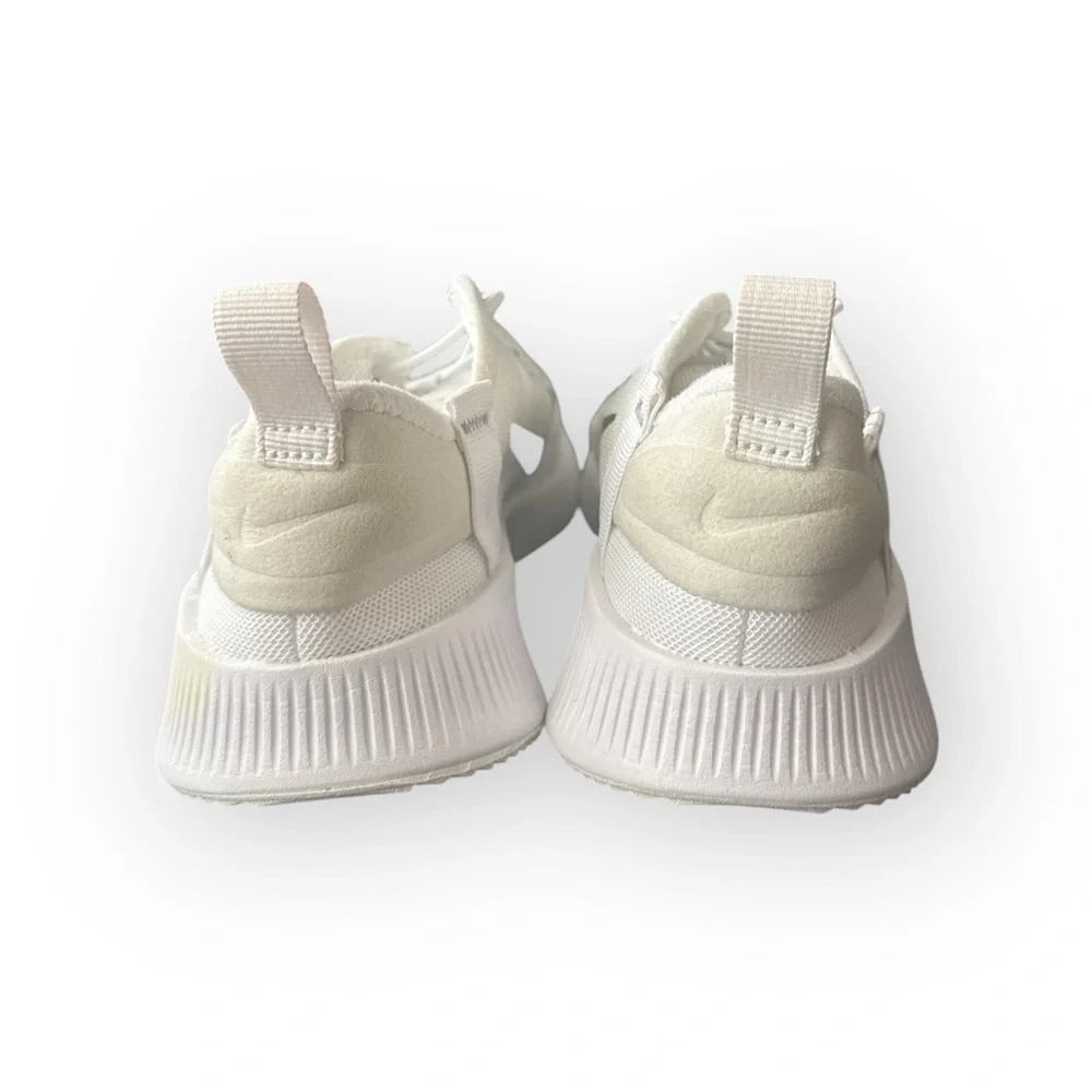 Nike Boys Revolution & Reposto  Gray and White Set Sz 1  Little Boy - Picture 7 of 8